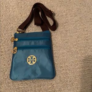 tory burch crossbody bag